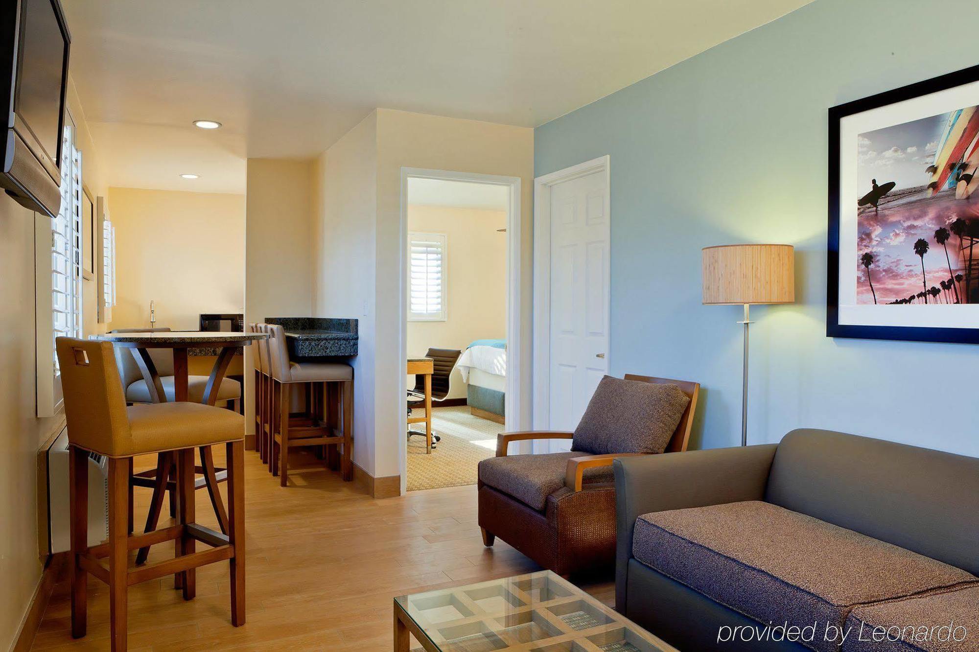 Pb Surf Beachside Inn San Diego Exterior photo