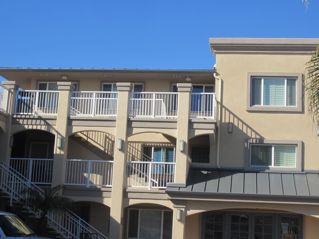 Pb Surf Beachside Inn San Diego Exterior photo