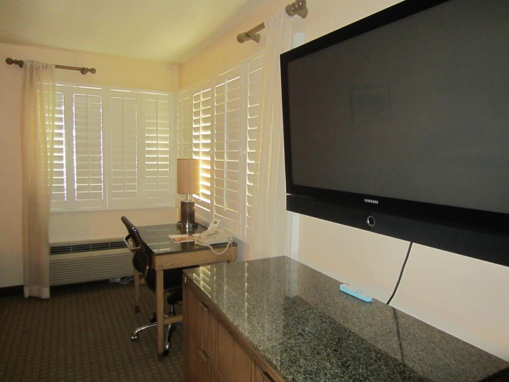 Pb Surf Beachside Inn San Diego Exterior photo